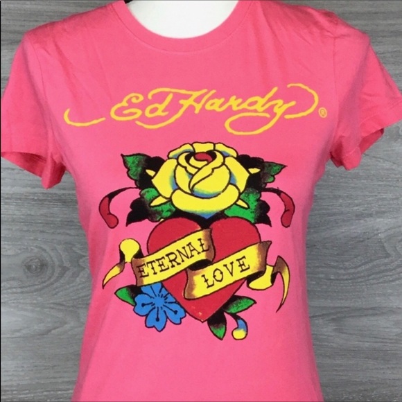 Ed Hardy Tops - NWT Ed Hardy women’s pink short sleeve shirt